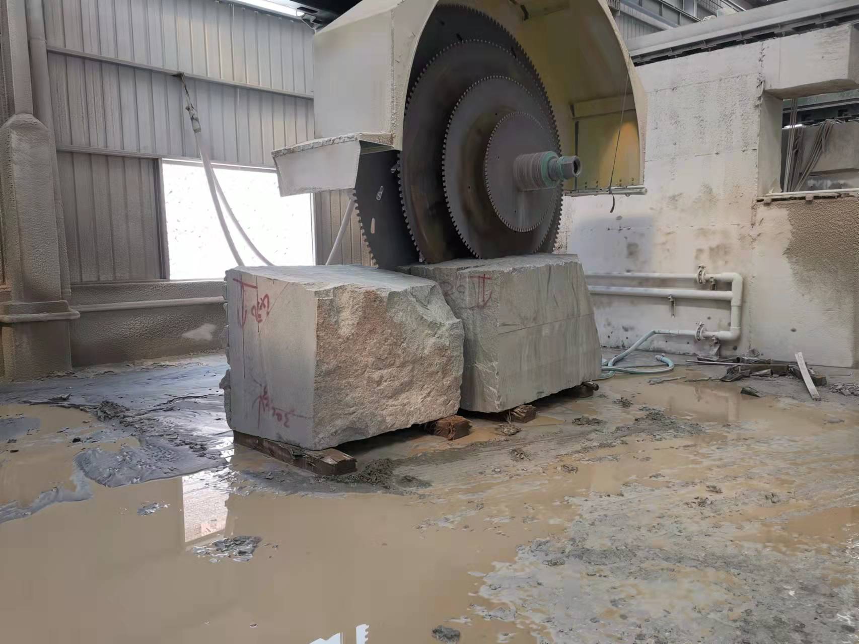 block cutter