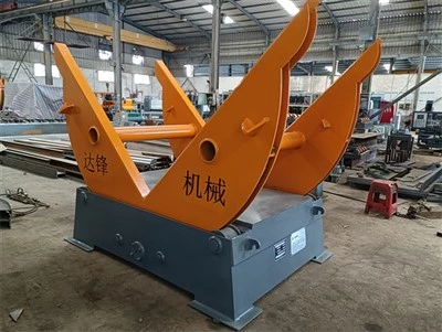 Machine de retournement de blocs de granit