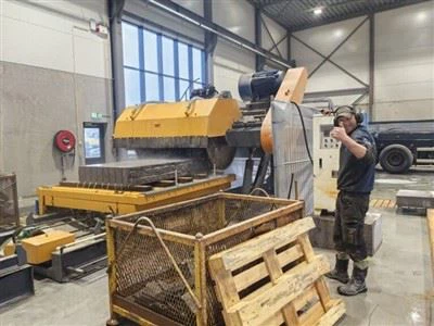 Línea De Producción De Bordillos Máquina Cortadora De Bordillos